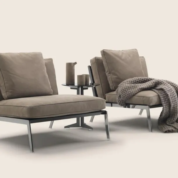 Leather armchair with metal legs Happy in Flexform
