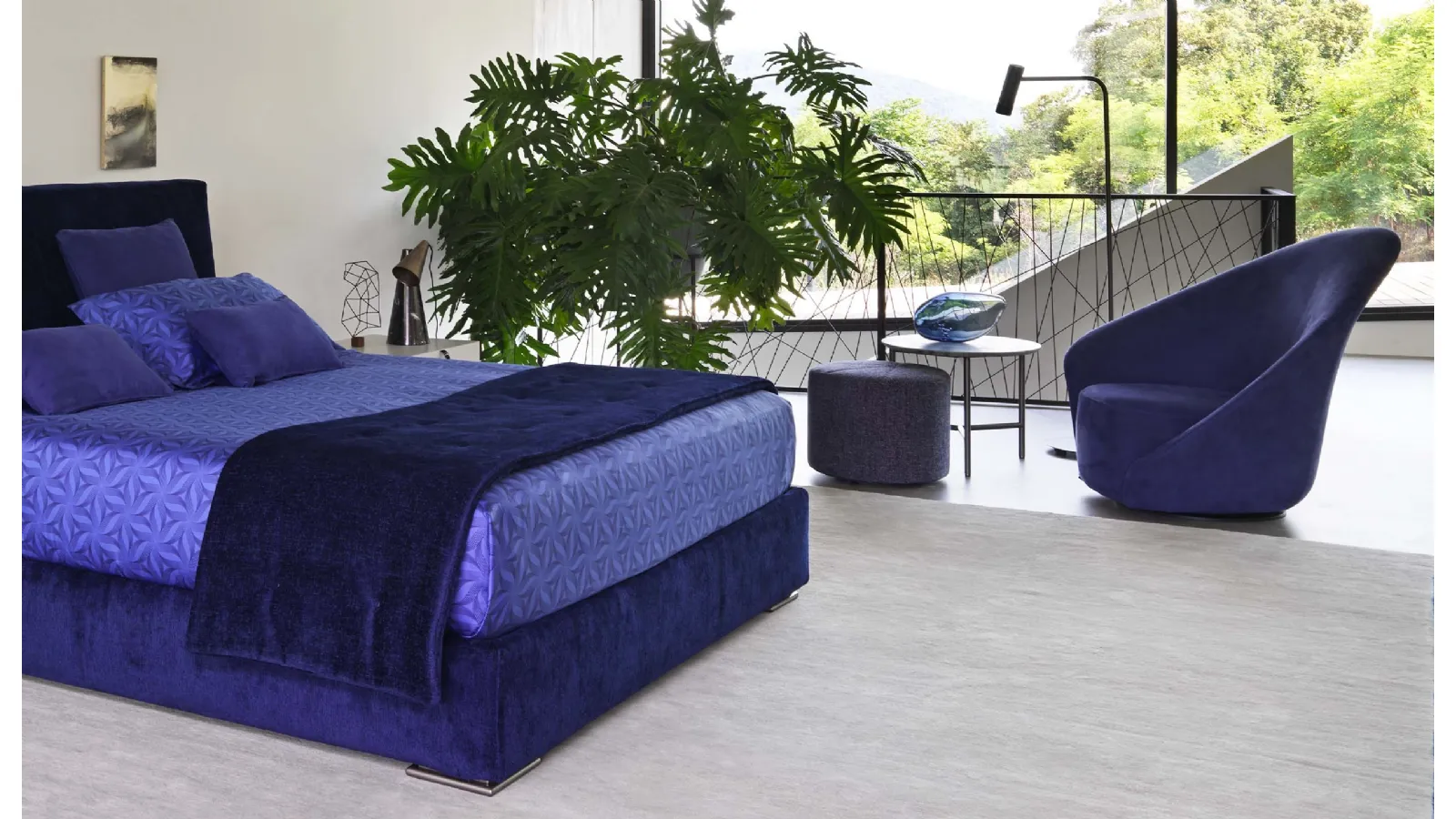 Lilia swivel armchair by Flou