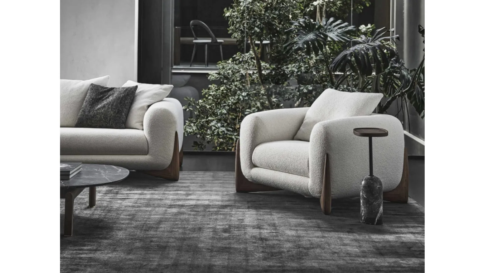 Softbay Armchair by Porada