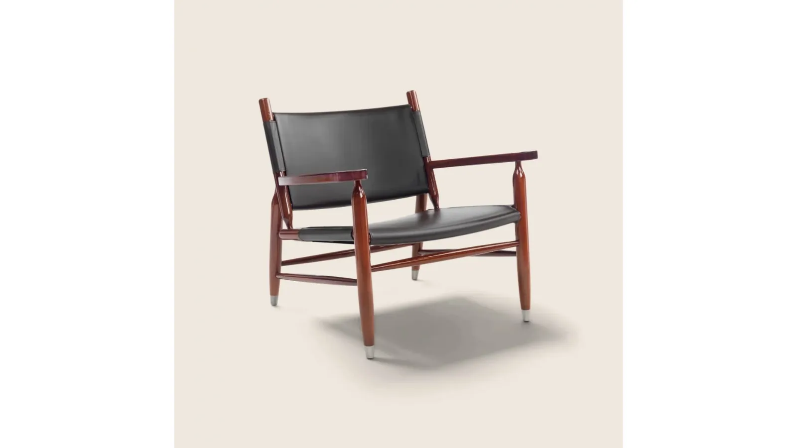 Leather armchair with solid wood frame and upholstered in Flexform's Tessa SH leather