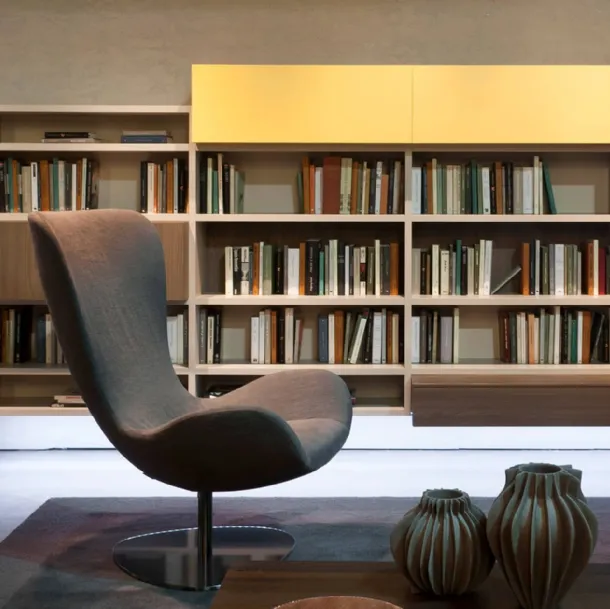 Wing fabric swivel armchair by Desirèe
