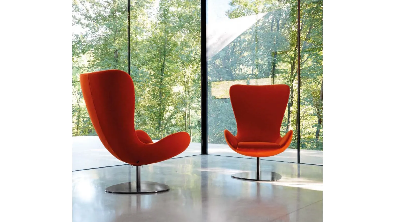 Wing fabric swivel armchair by Desirèe