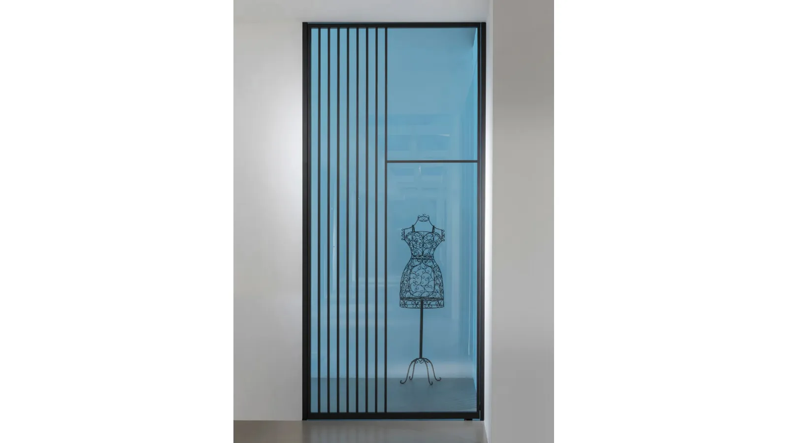 Interior glass door with aluminum frame Zeus on pivot by Doal