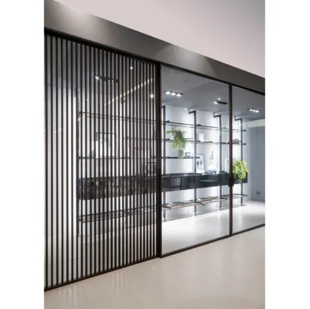 Interior door Zeus Tokyo with aluminum profile in Oak finish and Doal glass