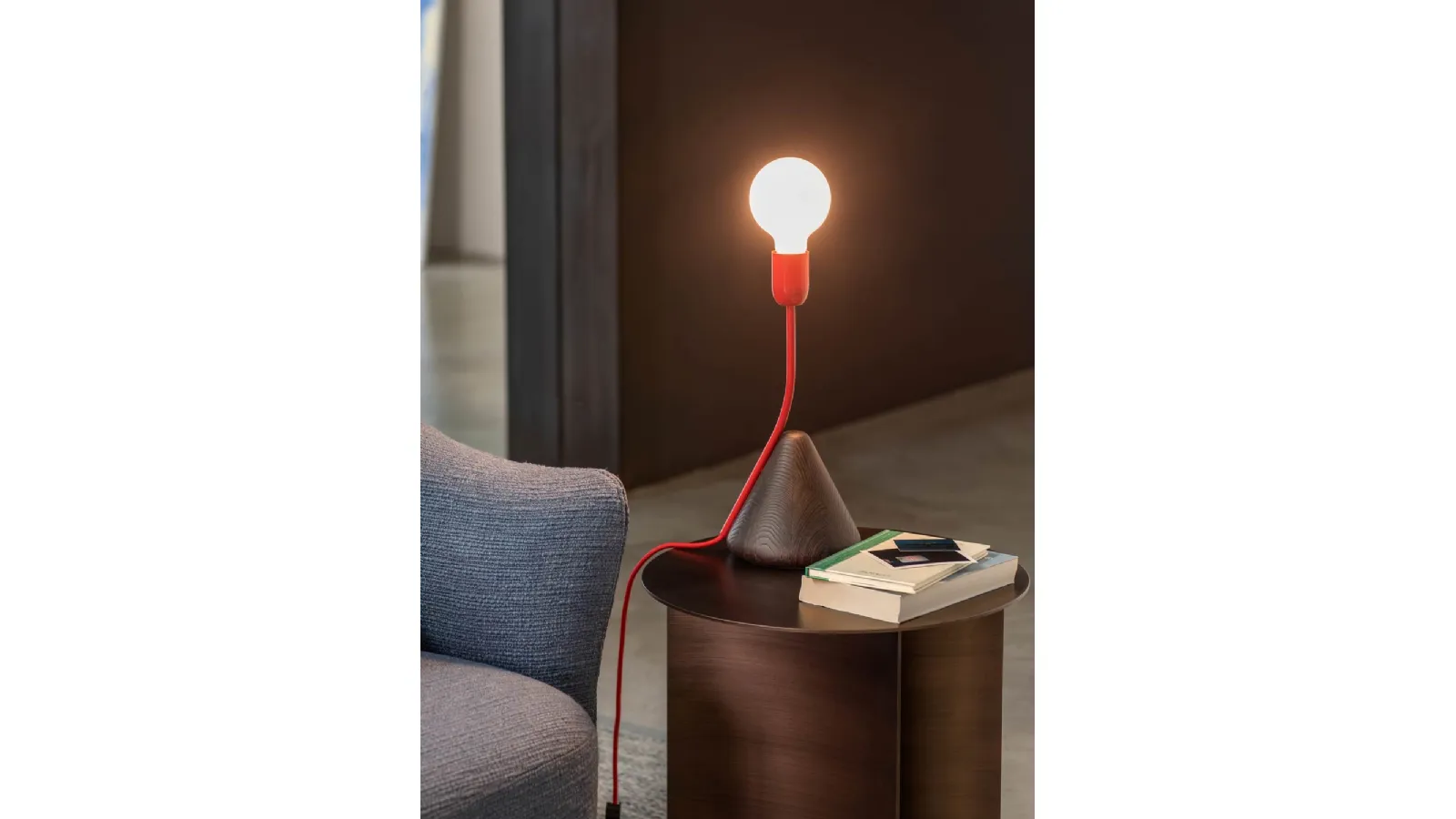Filo Rosso Table Lamp in Ash and Metal by Natevo