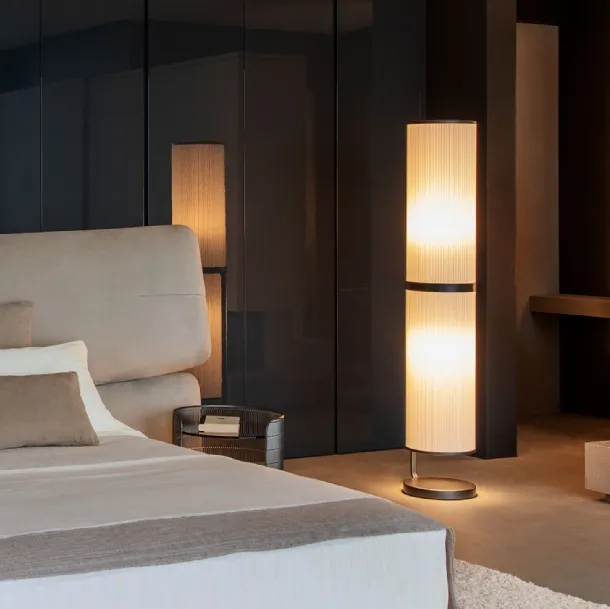 Grace floor lamp by Natevo