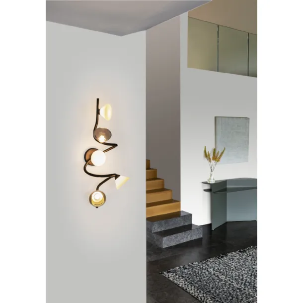 Tooy Sap Wall Lamp