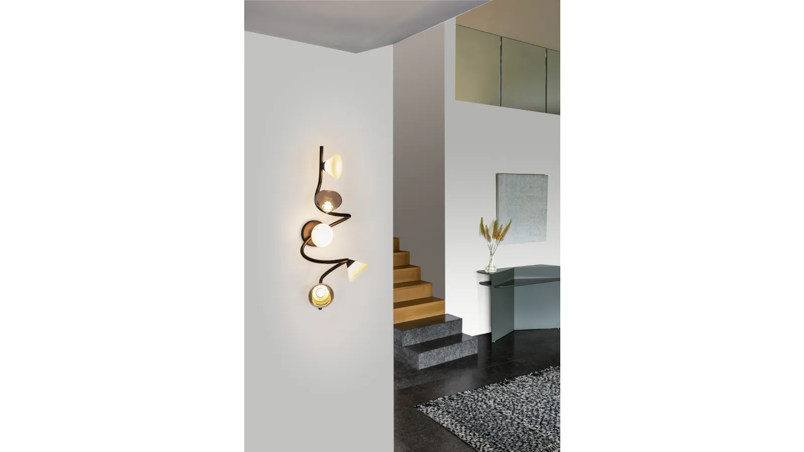 Tooy Sap Wall Lamp