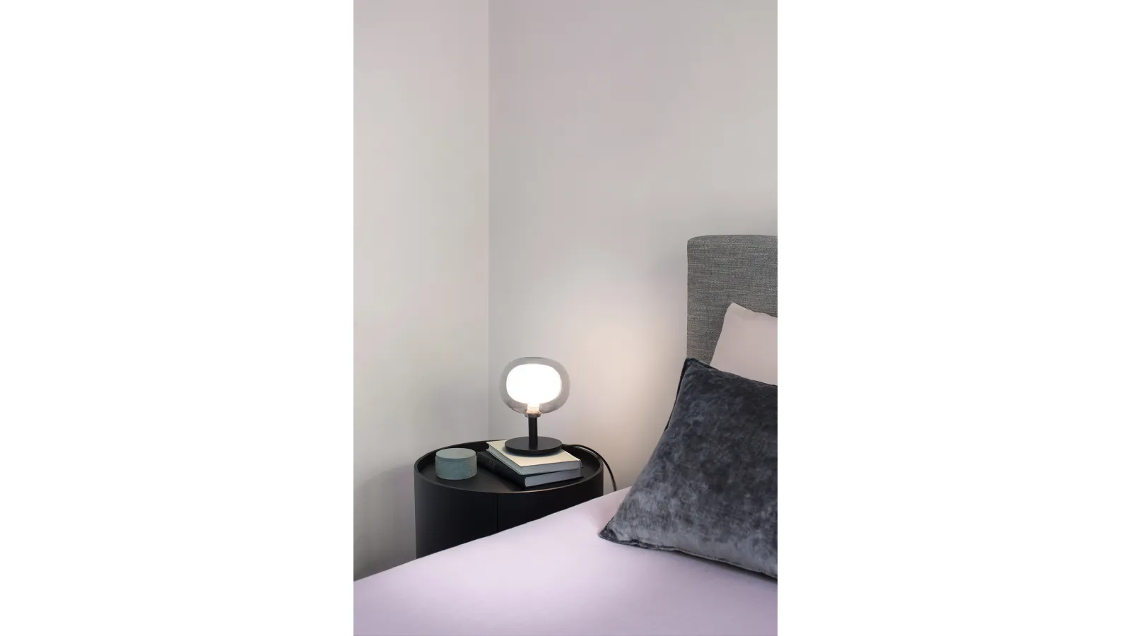 Nabila table lamp by Tooy