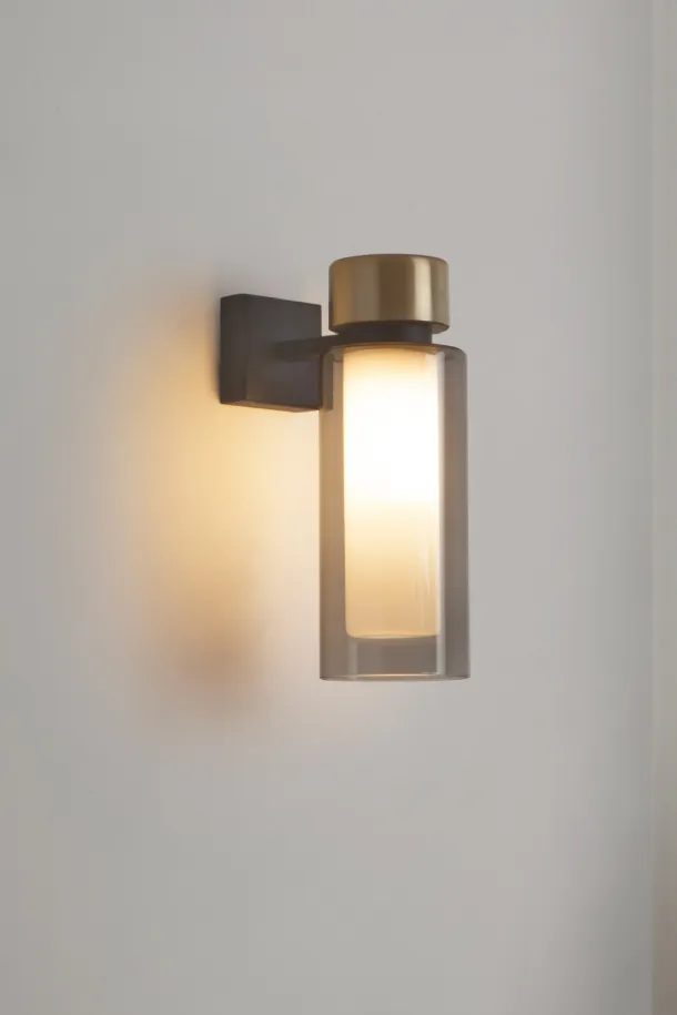Osman wall lamp by Tooy