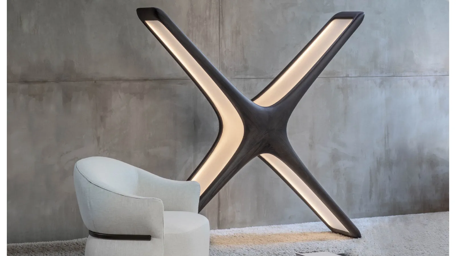 Design floor lamp Staar in solid ash and polycarbonate by Natevo