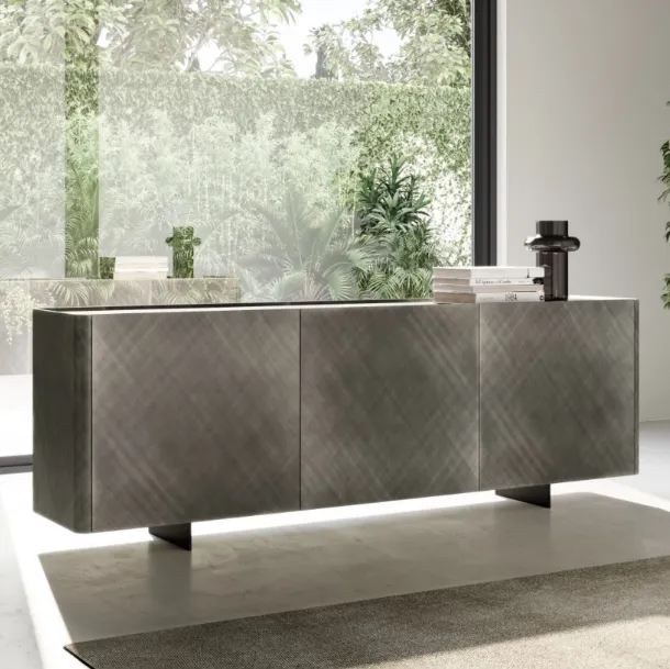 Madia Alma in brushed lacquer by Eforma