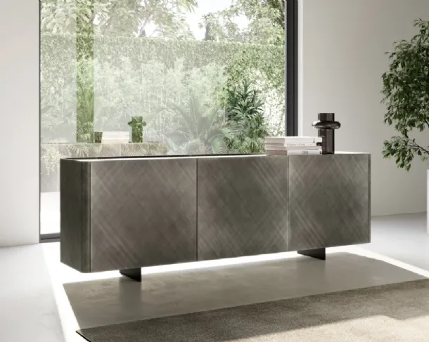 Madia Alma in brushed lacquer by Eforma