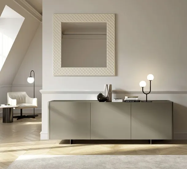 Madia in Alma lacquered by Eforma