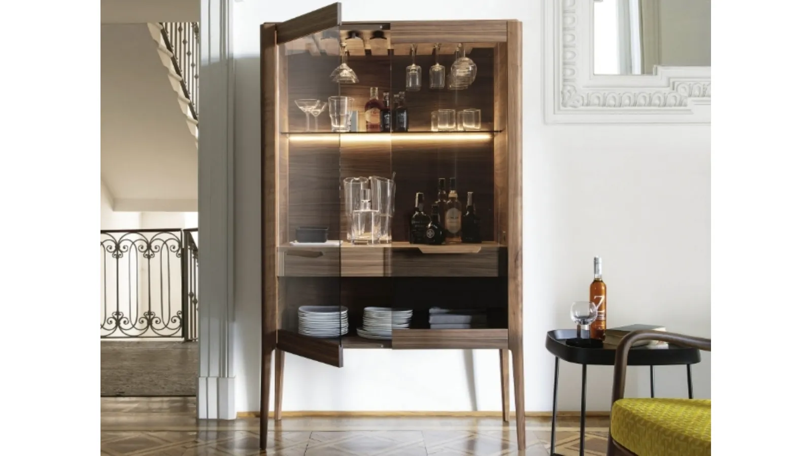 Madia Atlante Bar by Porada