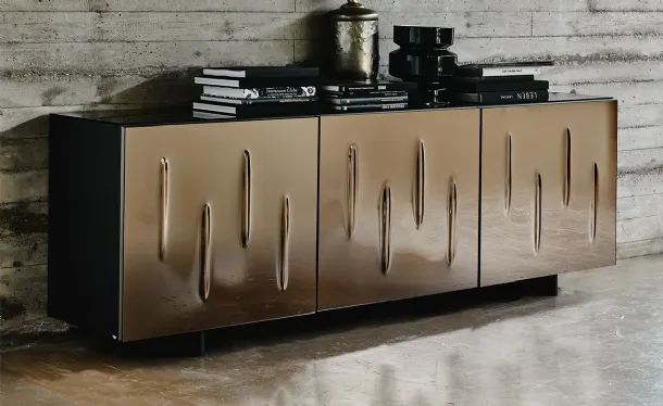 Carnaby Madia in bulged mirrored bronze glass by Cattelan Italia