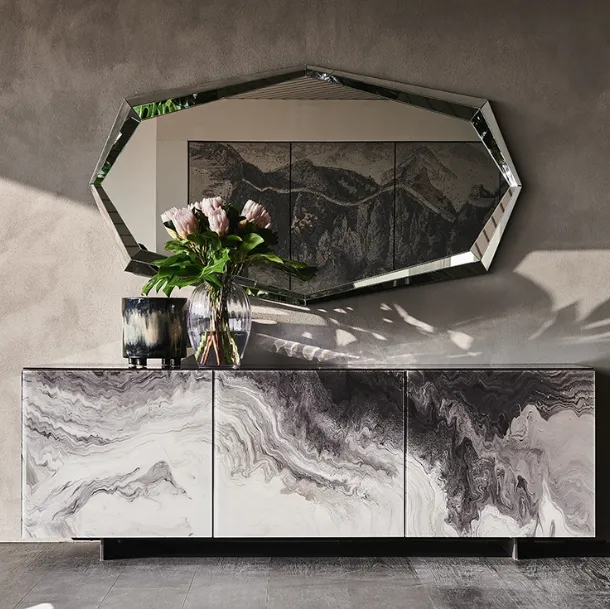 Madia Focus in extra-clear glass with Cattelan Italia's Crystalart artistic print