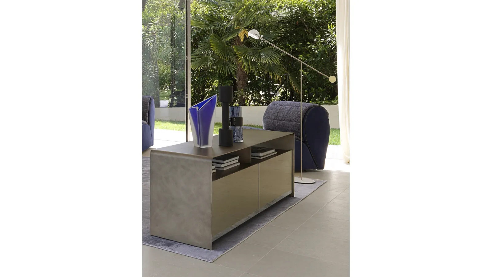 Madia Foglio in Oxide finish by Flou