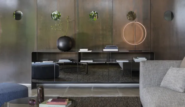 Madia Foglio with mirrored doors by Flou