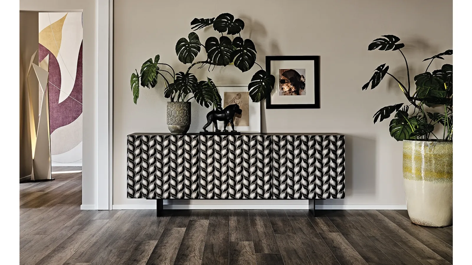 Madia Lavander in lacquered wood by Cattelan Italia