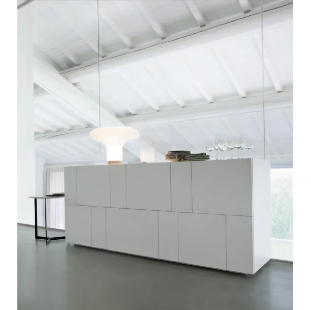 Lema Ortelia matte lacquered sideboard