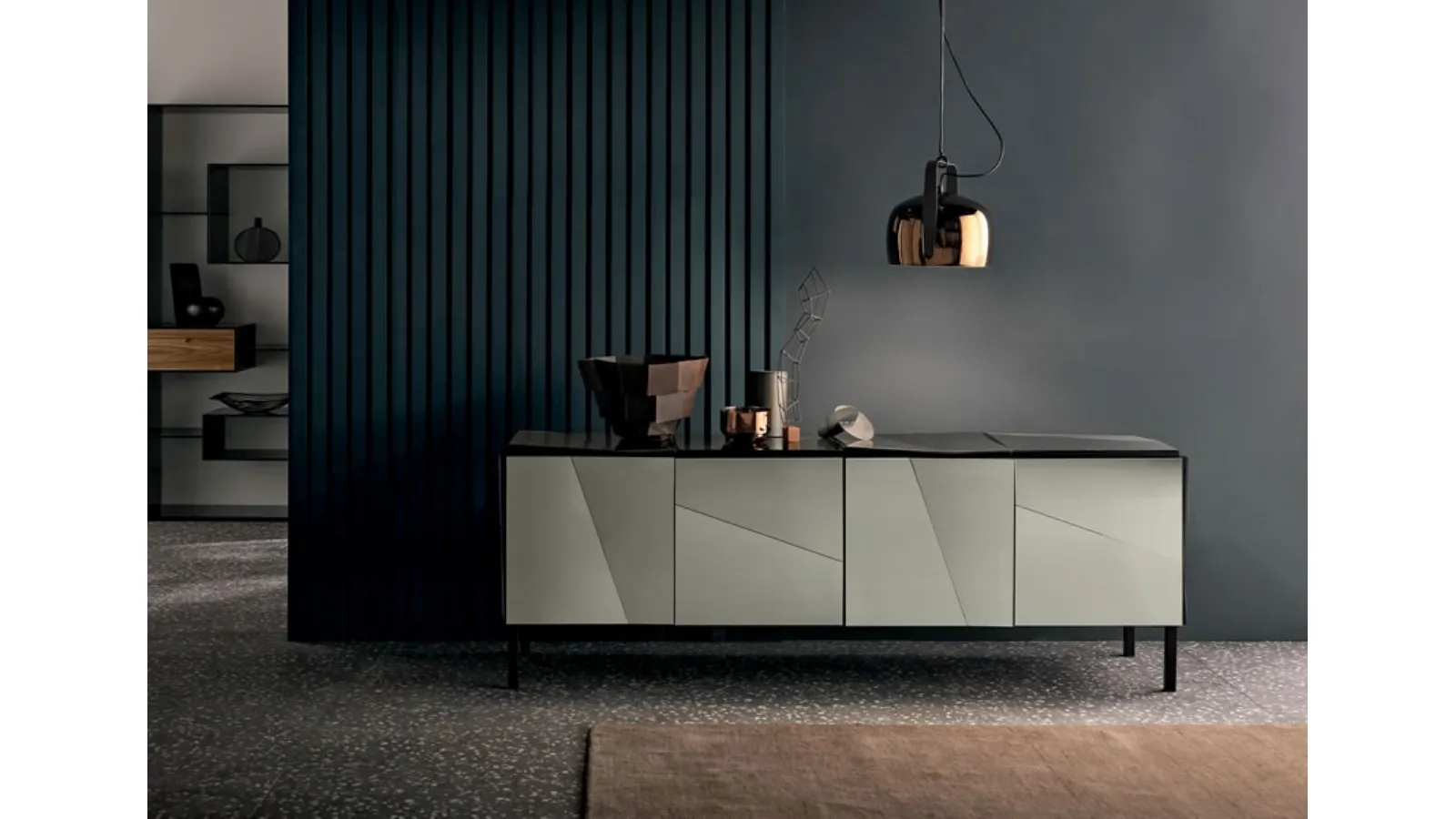 Lacquered glass Madia with doors, top and sides made with concave and convex panels by Tonelli