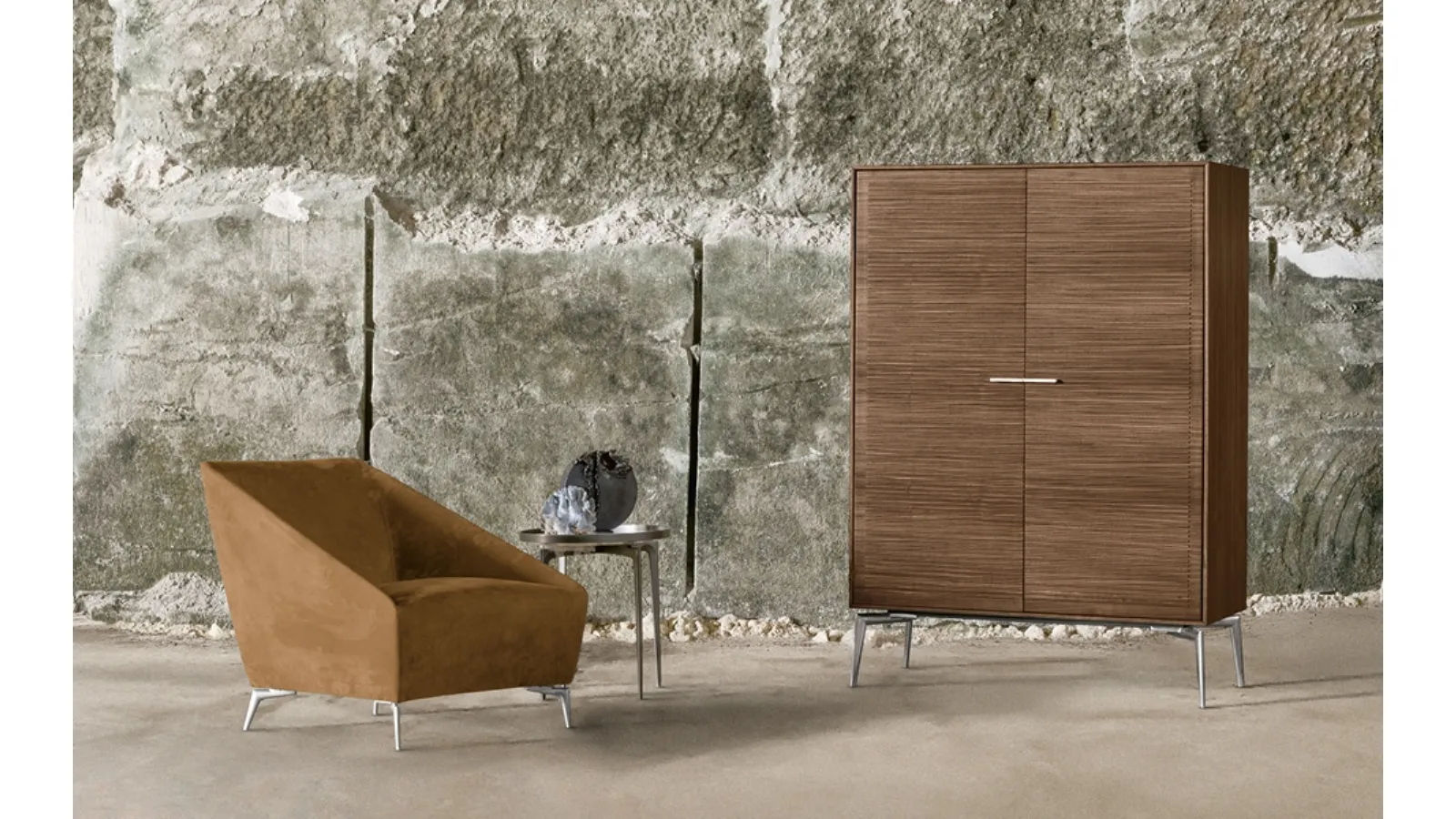 Tall Madia Shake in Alivar inlaid Walnut finish