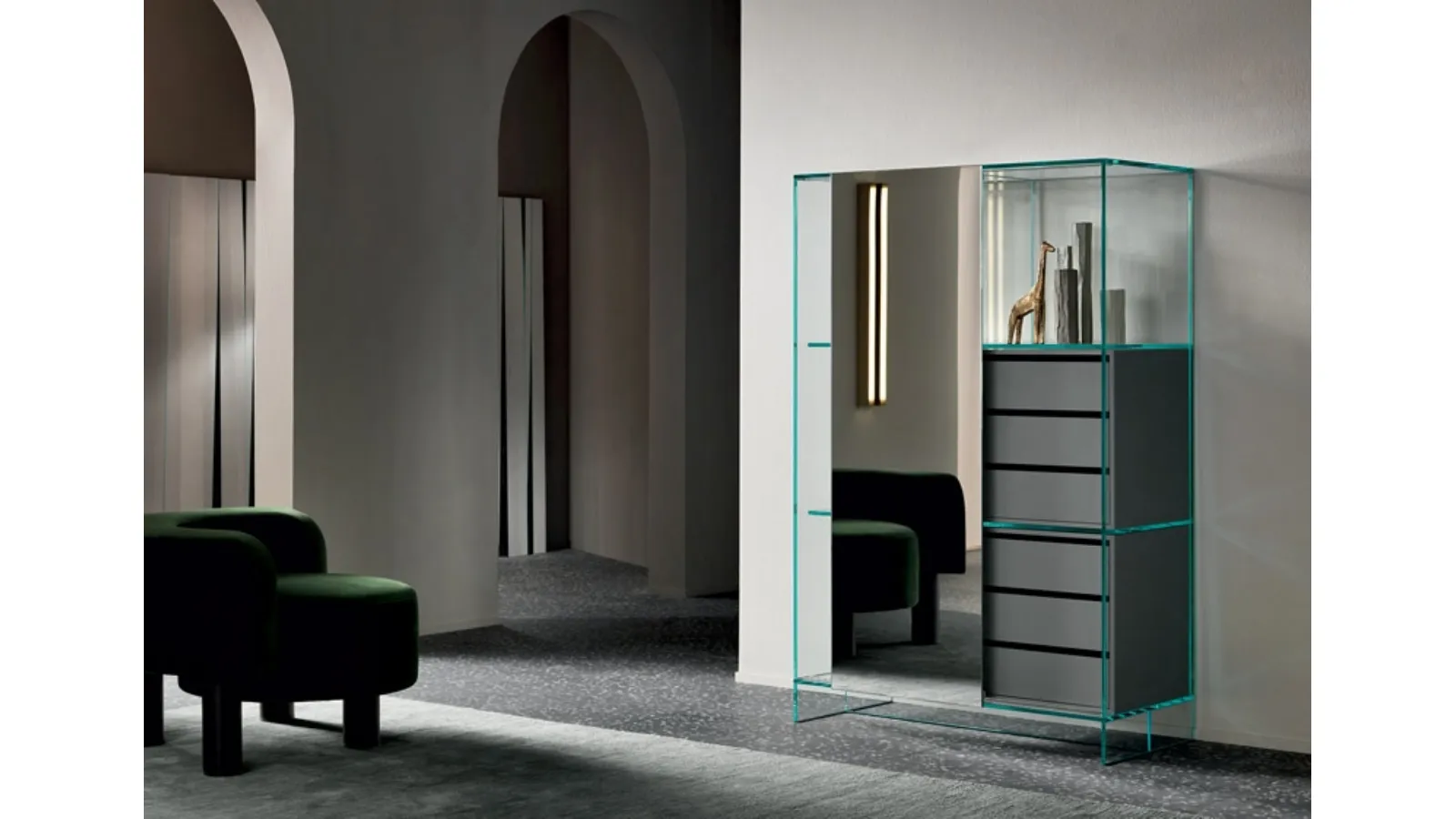 Shoji Cabinet in mirrored glass and lacquered wood by Tonelli