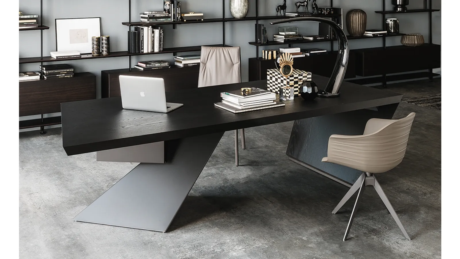 Executive wooden desk with steel Nasdaq leg by Cattelan Italia