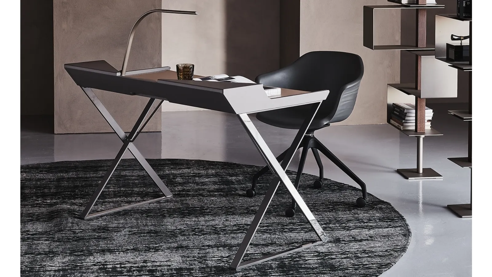 Qwerty Operational Desk in steel and leather by Cattelan Italia