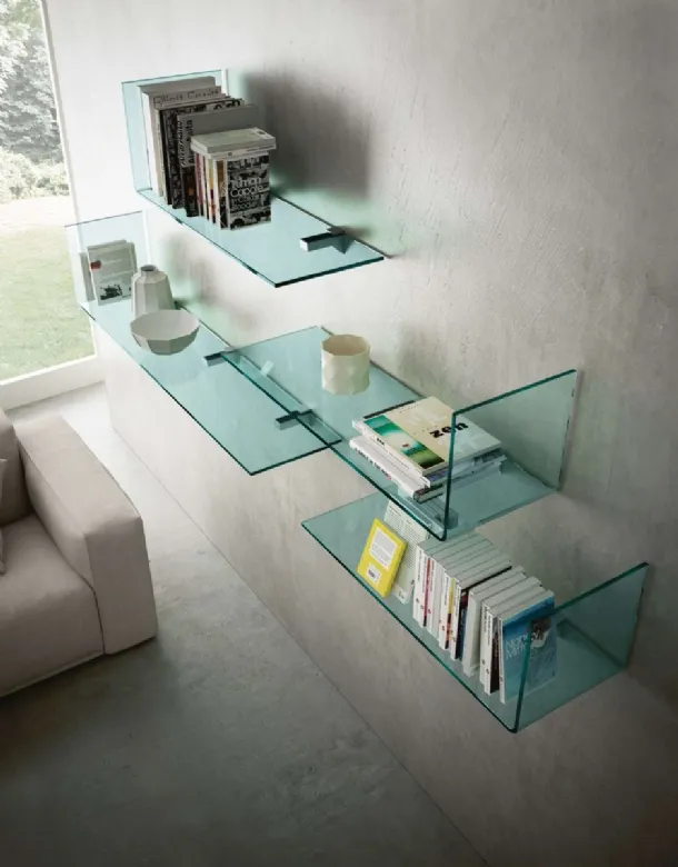 Rialto L bookcase made up of customizable transparent glass shelves by Fiam