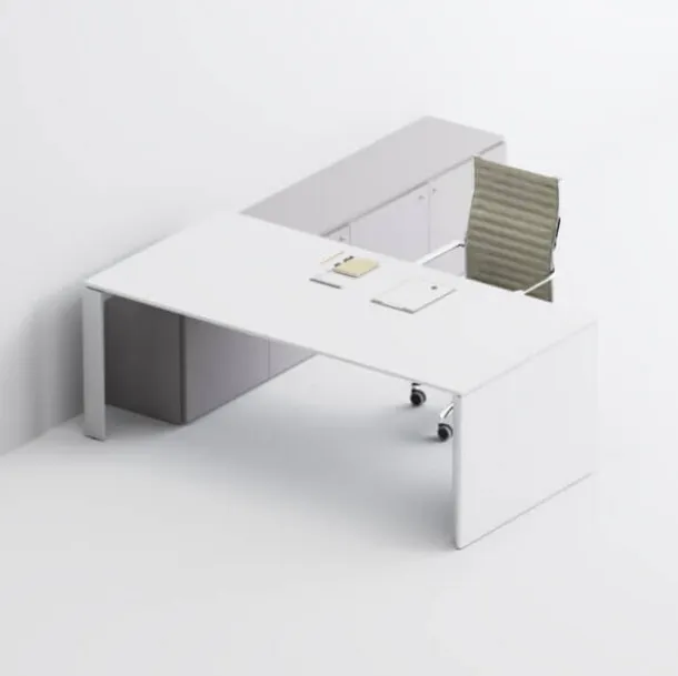 SM2578 Executive Desk by Zalf