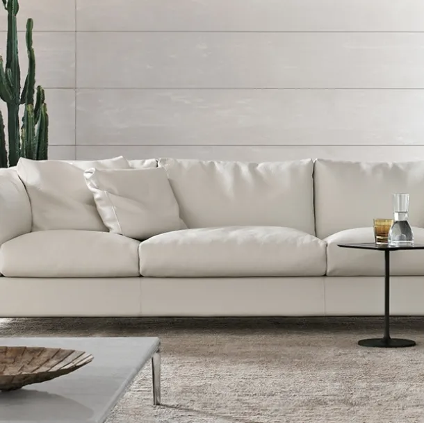 Alivar Bahia leather linear sofa