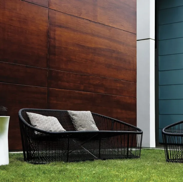 Outdoor steel sofa with powder-coated finish and PVC rod weave with nylon reinforcement Club by Zanotta
