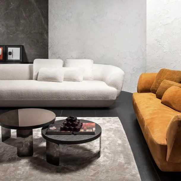 Confident linear sofa by Vibieffe