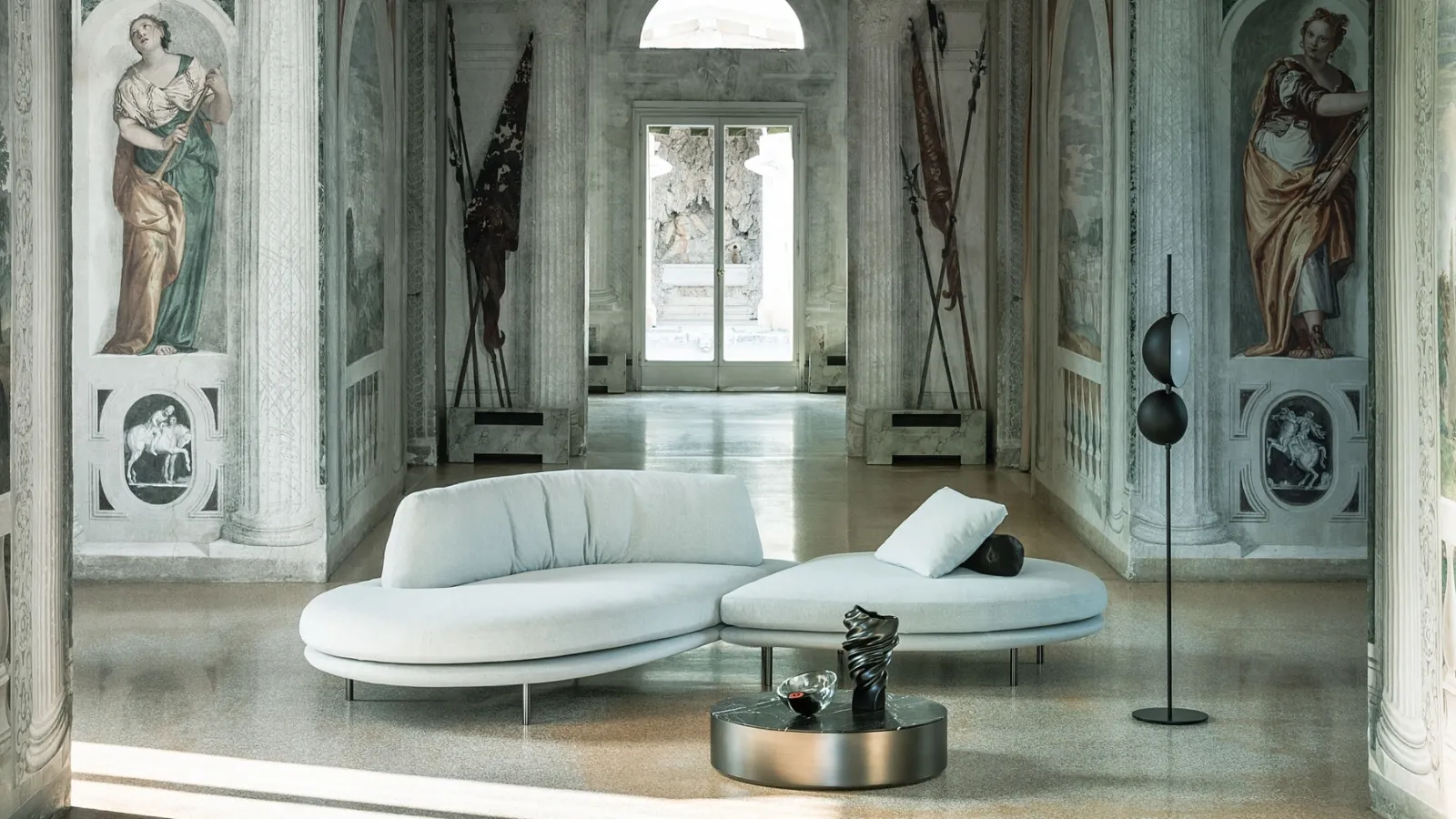 Elies fabric design sofa by Desirèe