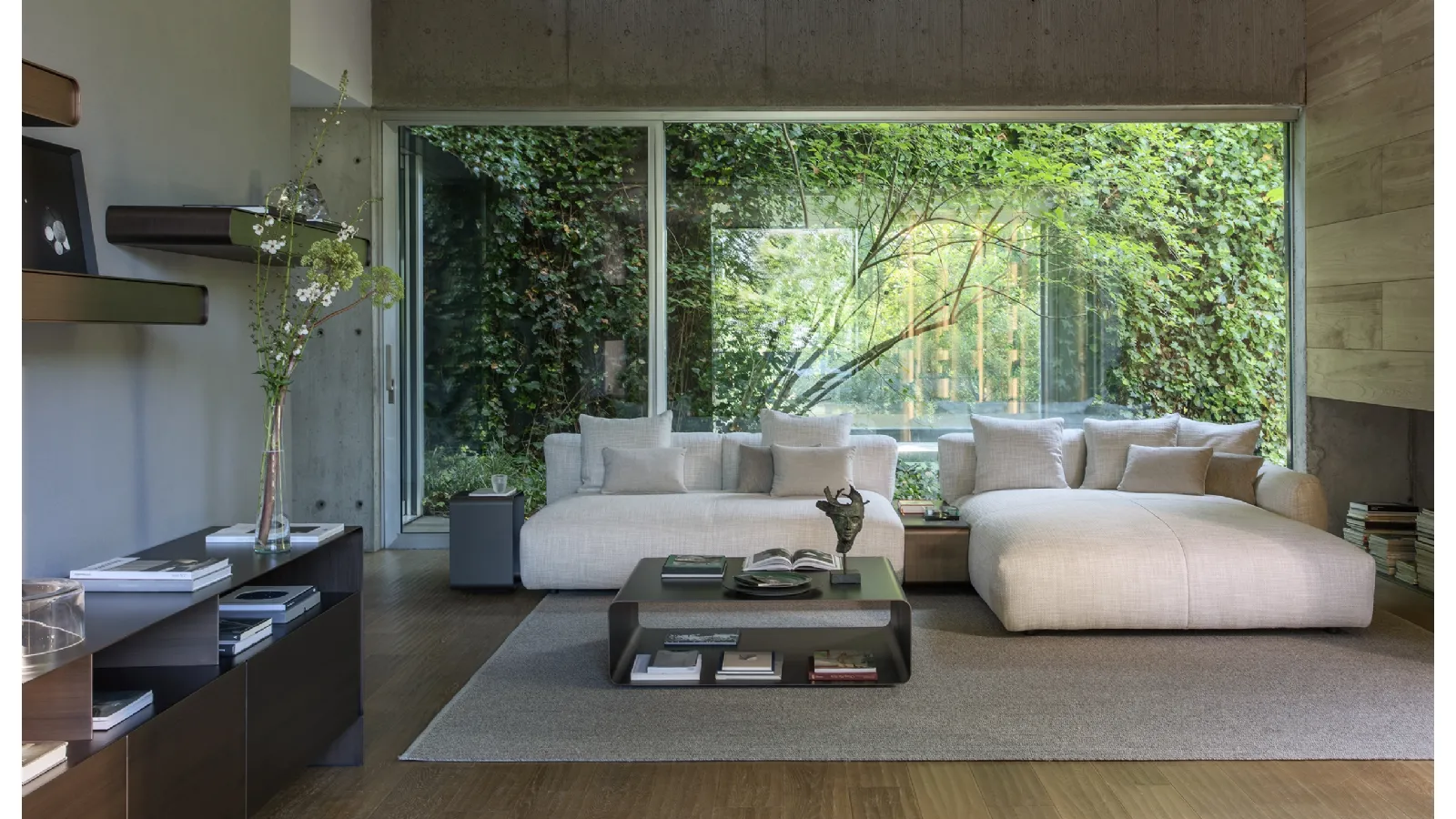 Flou Fiocco sofa with chaise