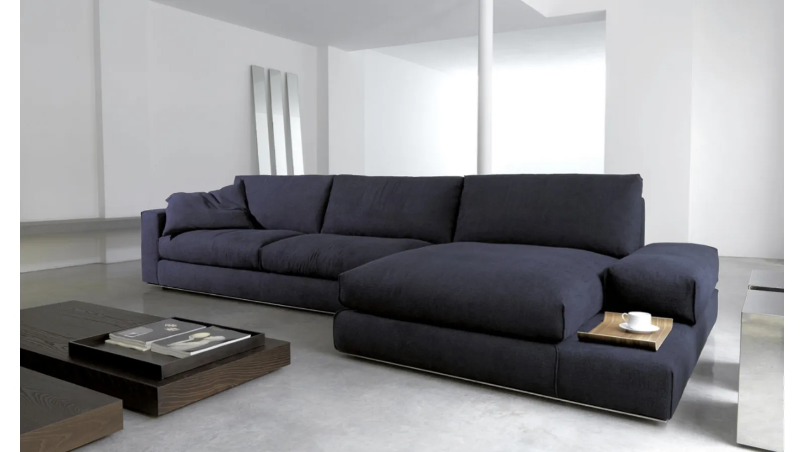 Fly sofa with chaise longue by Vibieffe