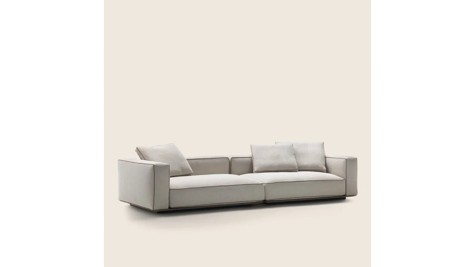 Grandemare fabric linear sofa by Flexform