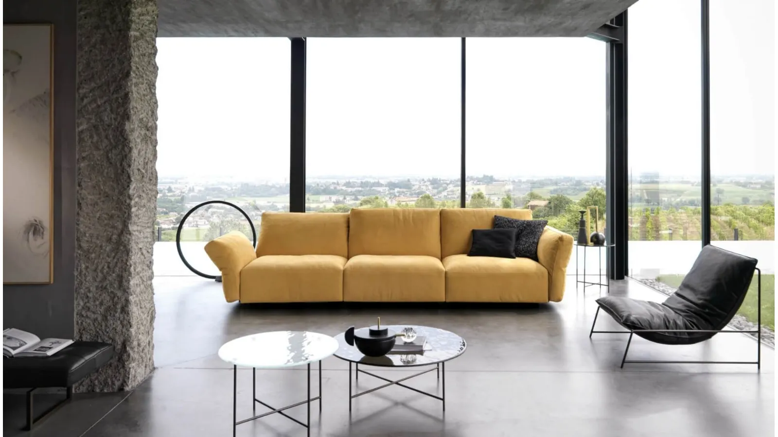 Hab linear sofa by Desirèe