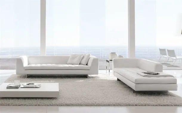 White leather Haero living room by Alivar