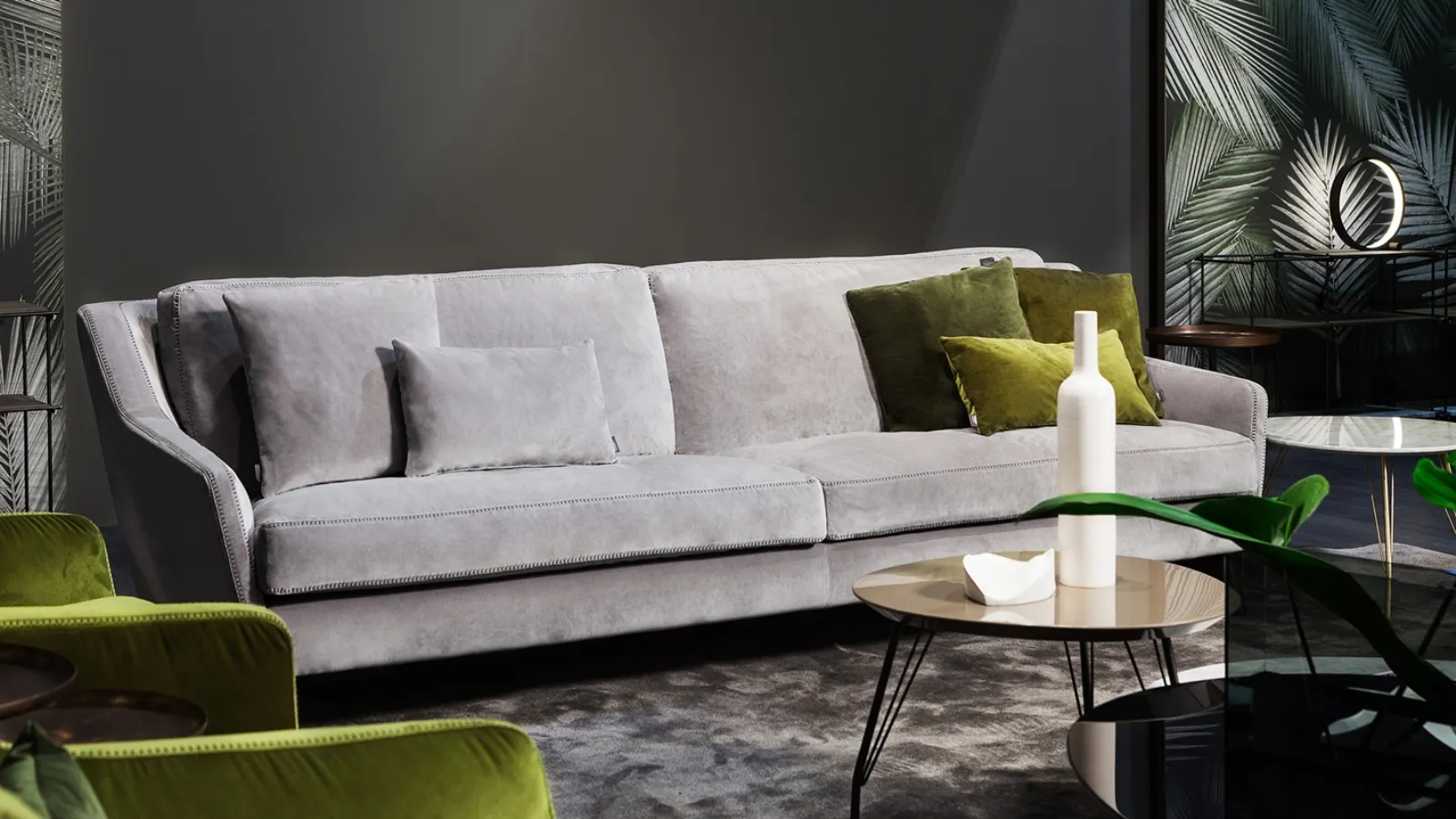 Hi Story linear sofa by Vibieffe