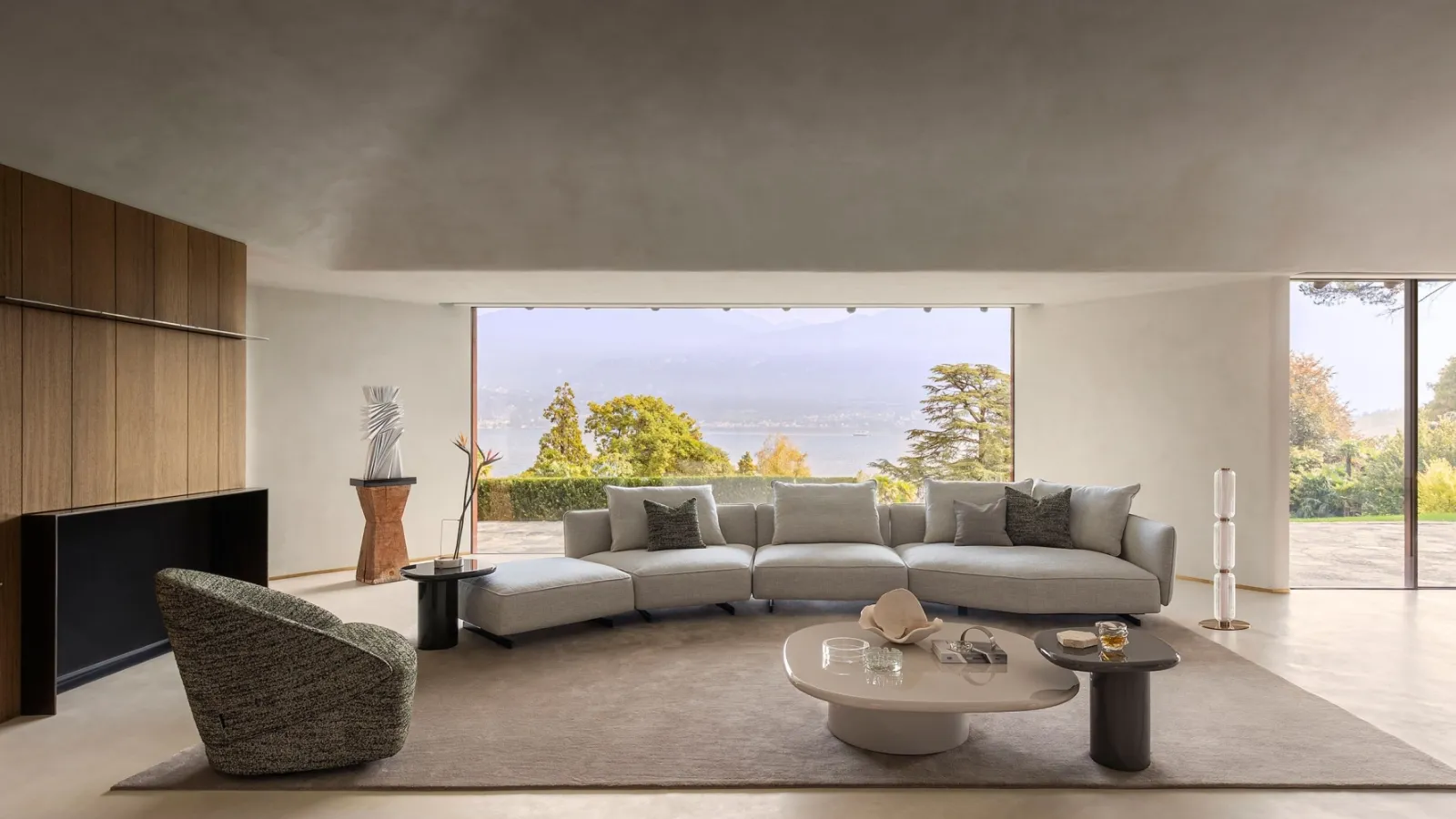 Homan upholstered sofa by Desirée