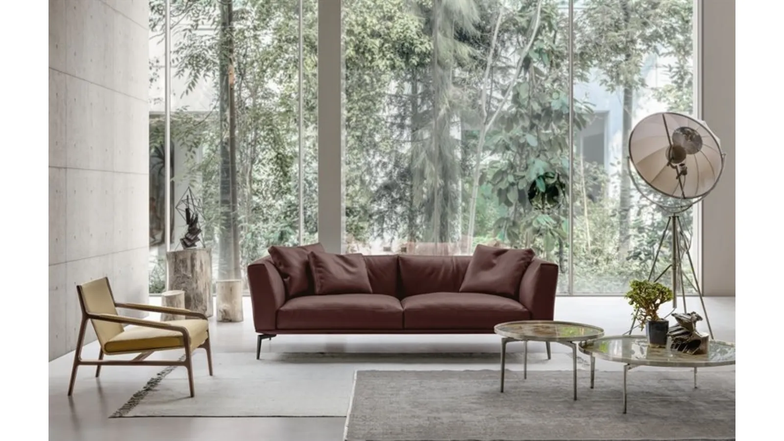 Brown leather sofa with tailored lines Horizon by Alivar