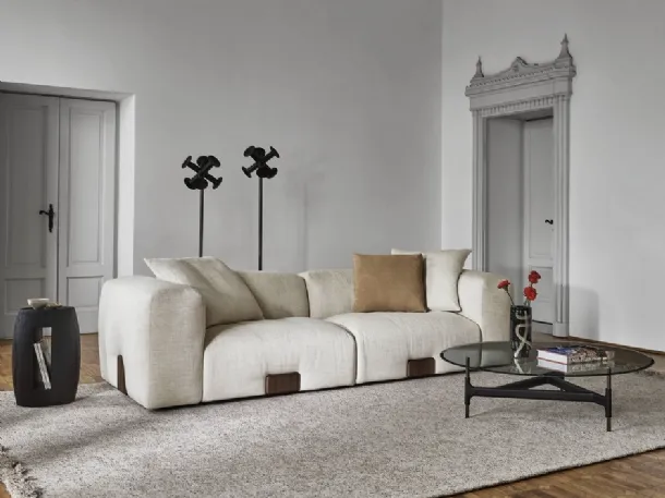 Koji linear sofa by Porada
