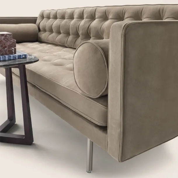 Magister leather linear sofa by Flexform
