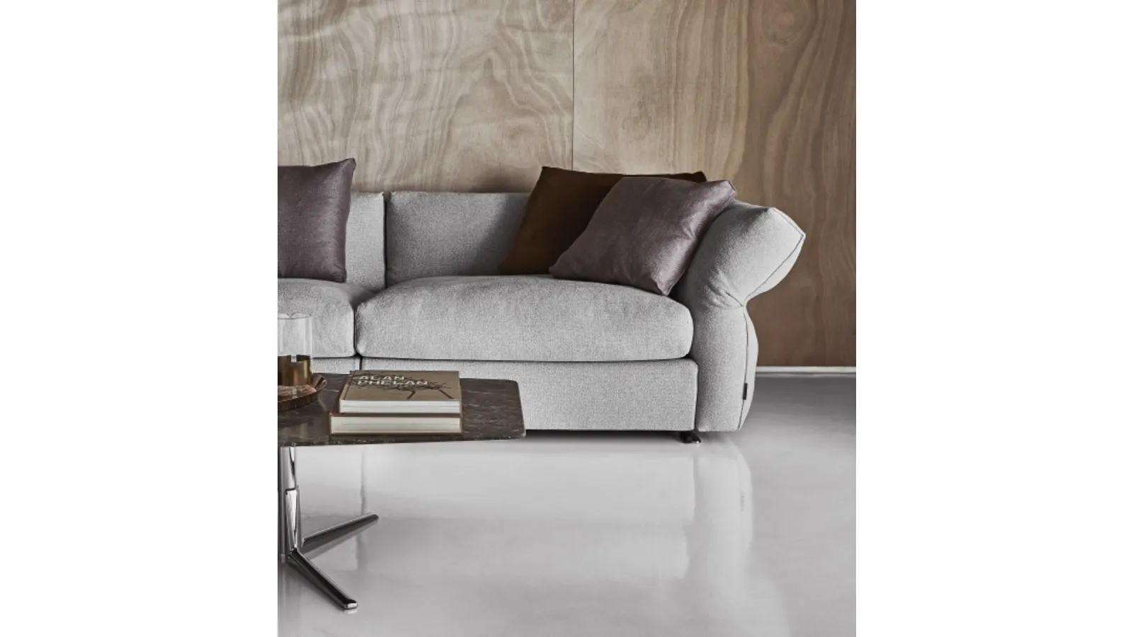 Newbridge upholstered fabric corner sofa by Flexform