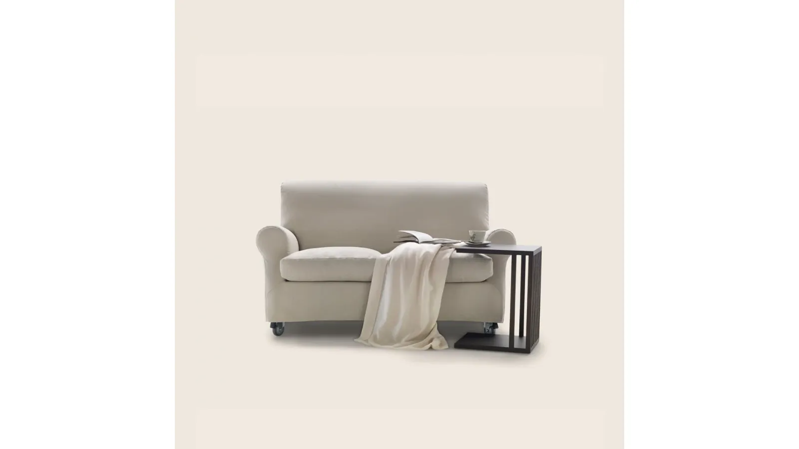Nonnamaria linear sofa with wheels by Flexform