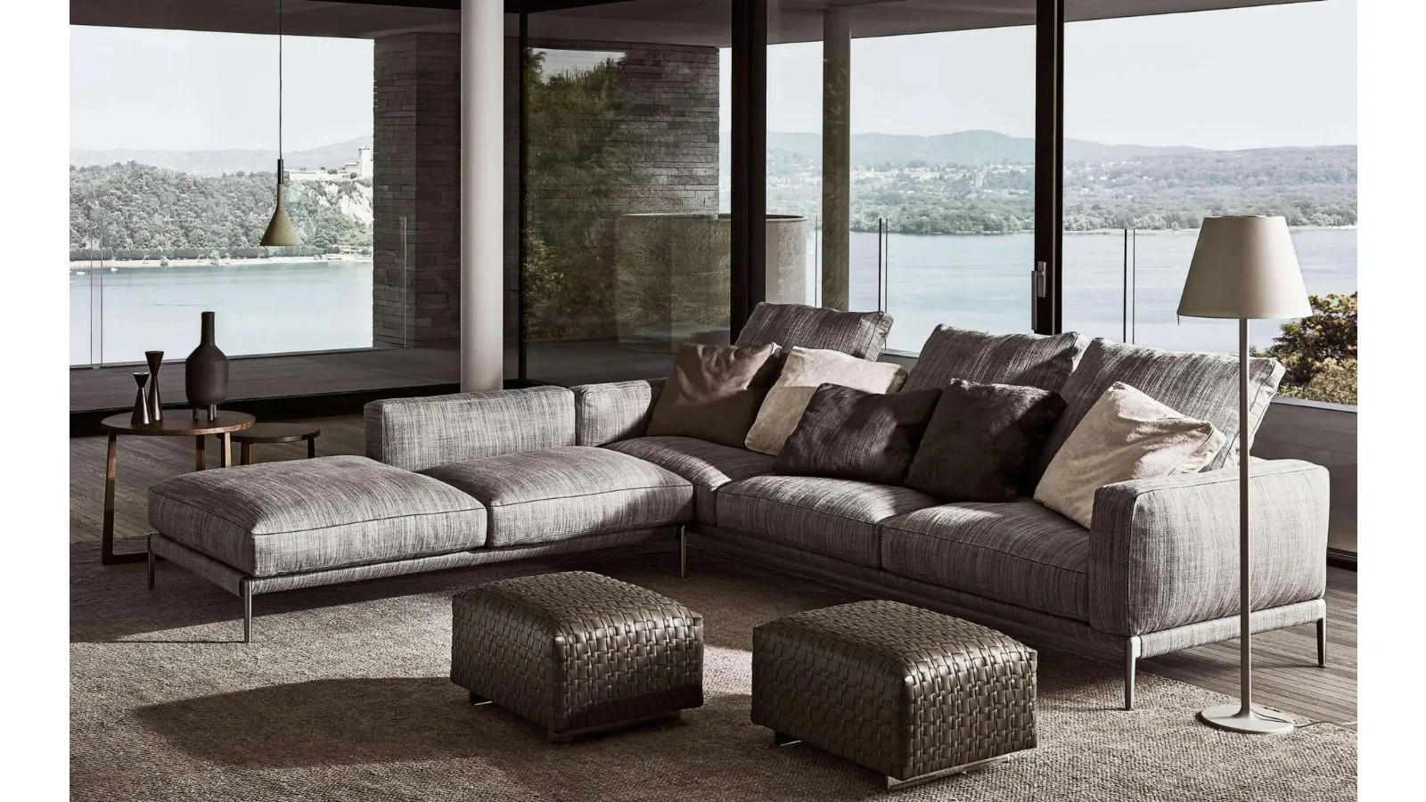 Modern corner sofa Romeo by Flexform