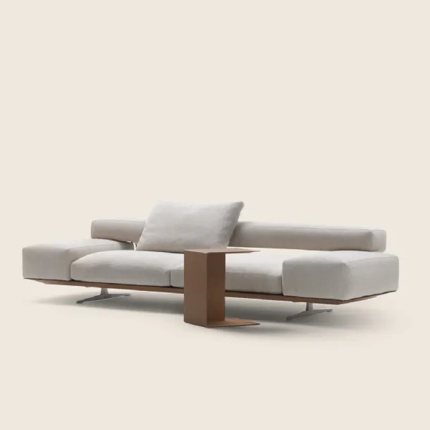 Wing linear sofa by Flexform